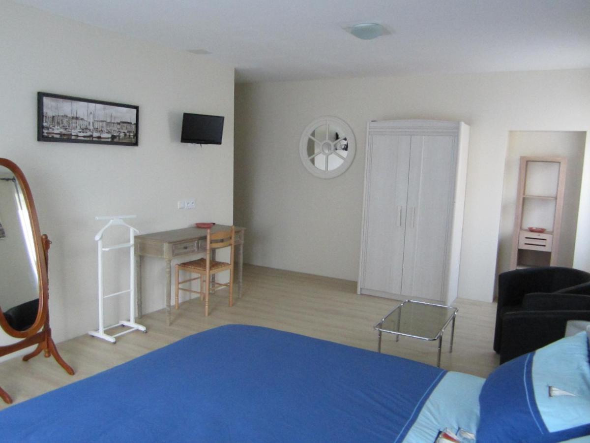 Bed and Breakfast Les Cagouilles Virson Esterno foto